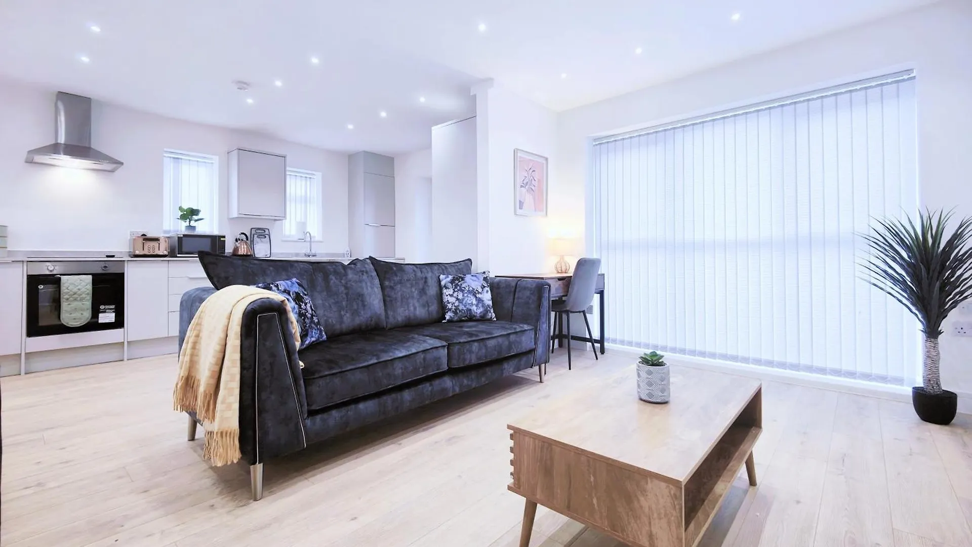Shaw Heath Cottage - Charming Holiday Home In The Heart Of Stockport 0*,  Regno Unito