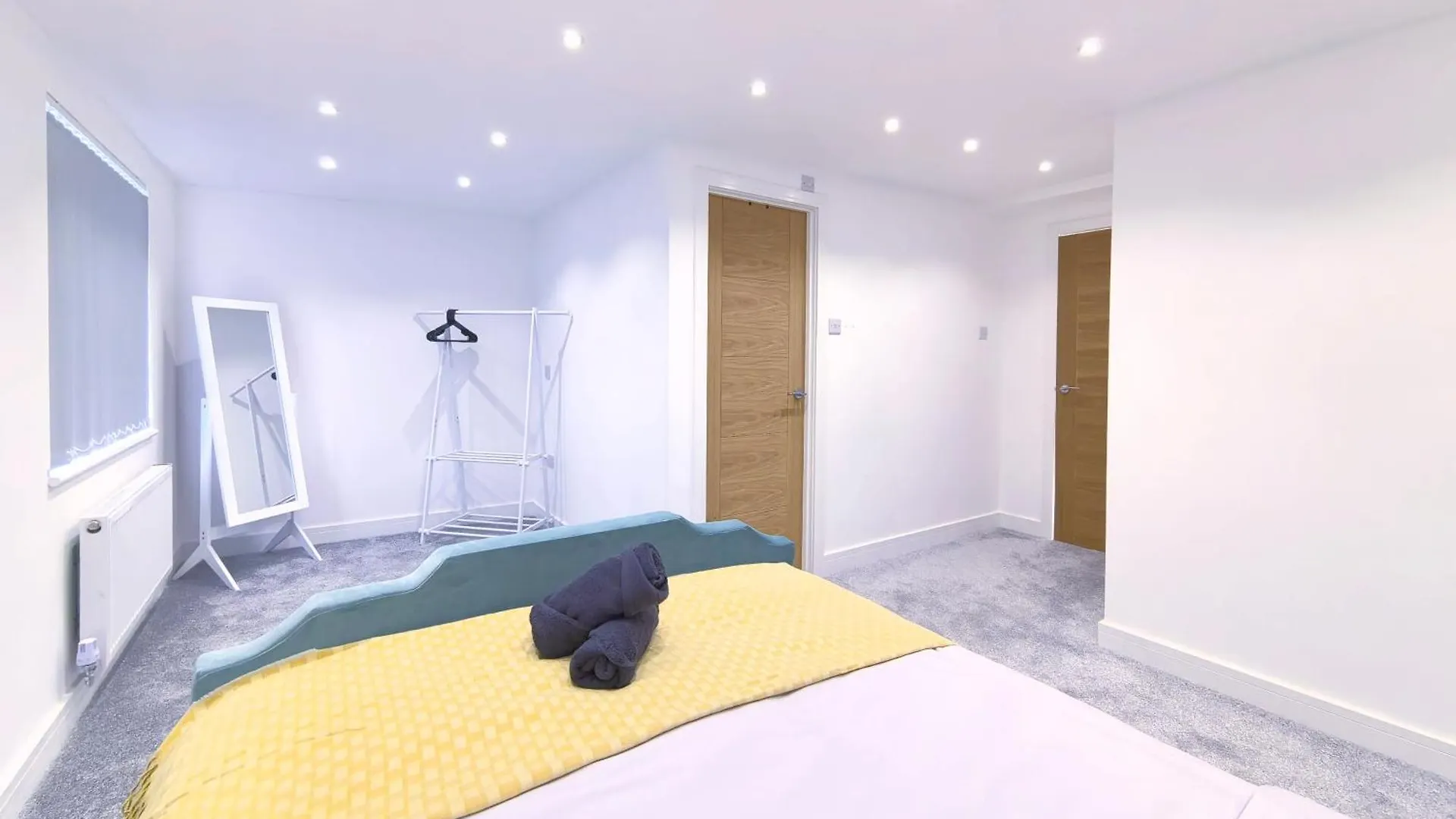 Shaw Heath Cottage - Charming Holiday Home In The Heart Of Stockport Regno Unito